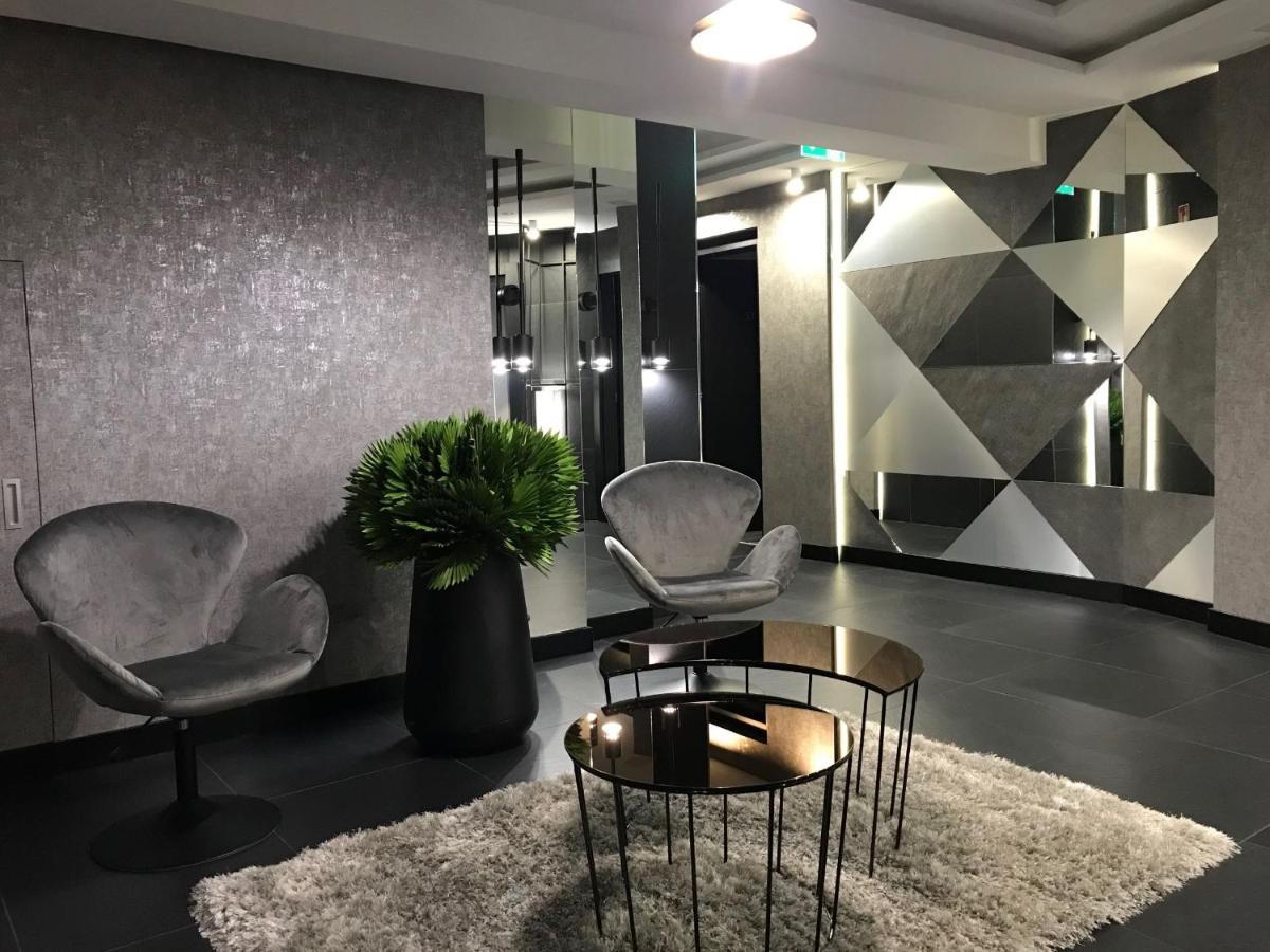 Hotel Central Кескемет Екстериор снимка