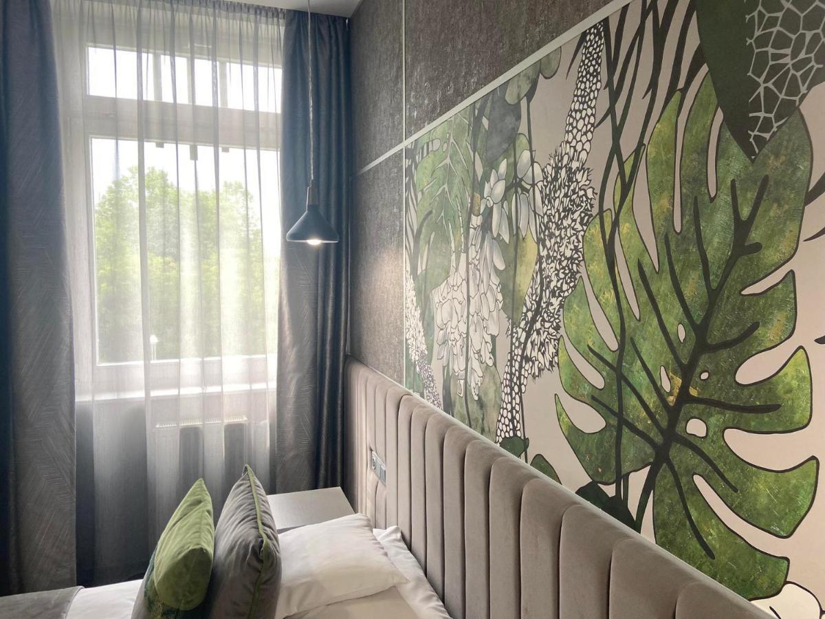 Hotel Central Кескемет Екстериор снимка