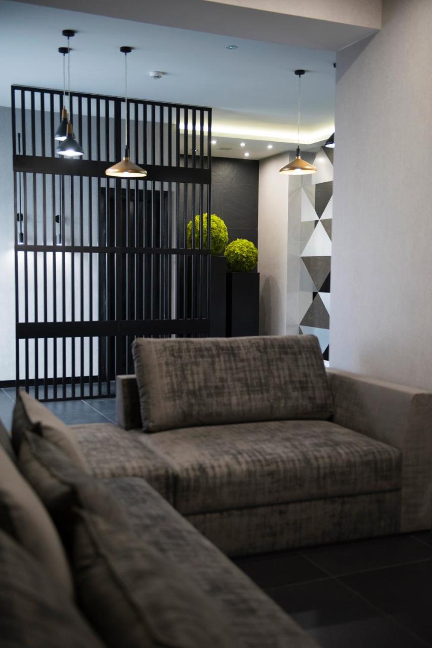 Hotel Central Кескемет Екстериор снимка