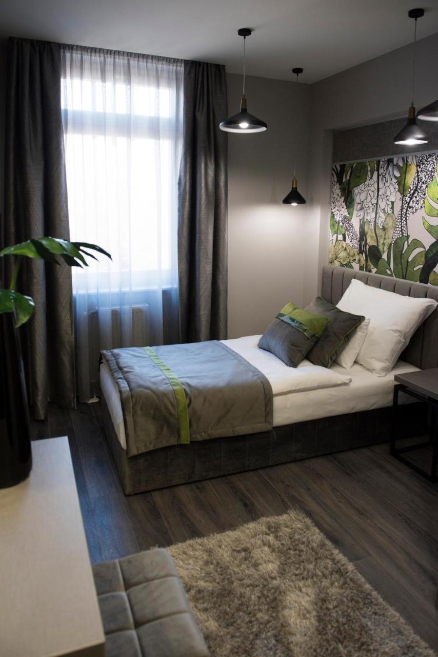 Hotel Central Кескемет Екстериор снимка